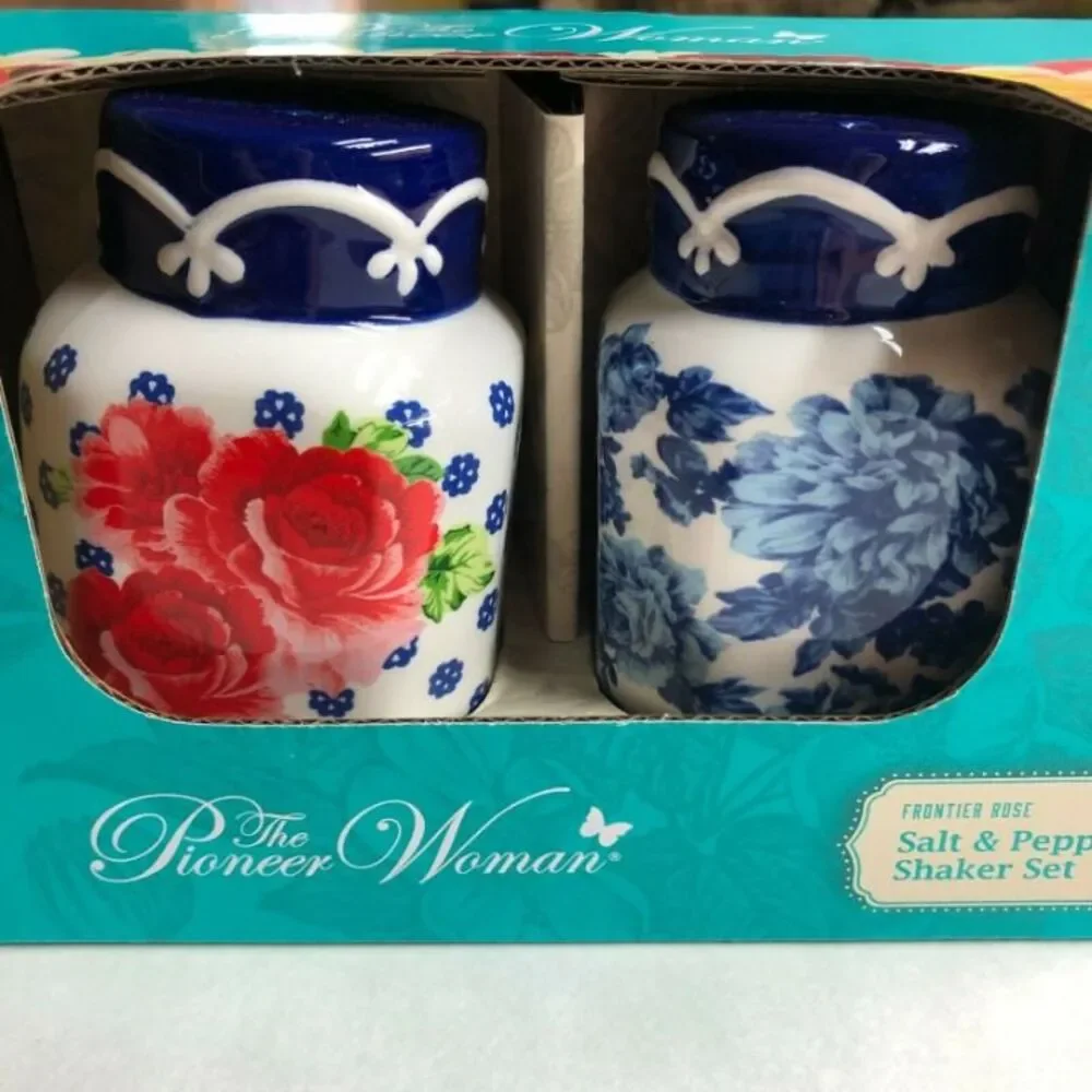Pioneer Woman Frontier Rose Salt And Pepper Set Shakers Blue Red White New